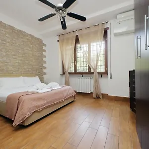  Appartamento Vatican Flat Cozy With Private Court